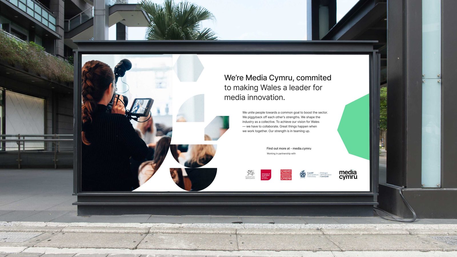 Media Cymru - Digital Billboard